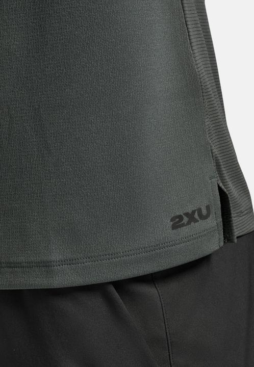 Produktbild 2XU Aero Mesh Tee (S)