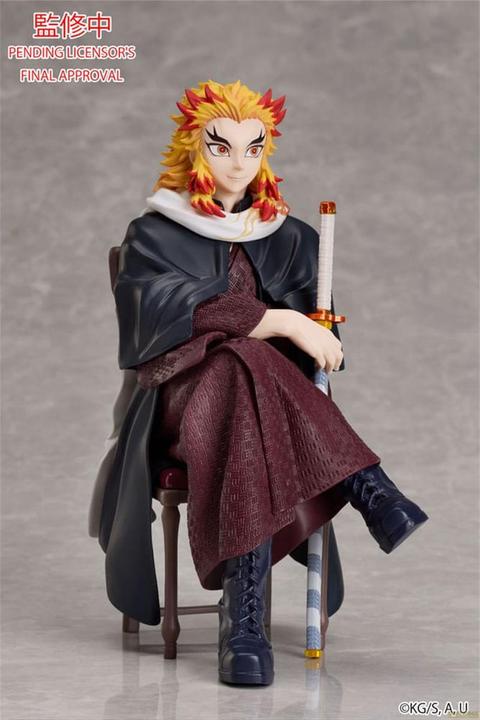 Actual product image Aniplex Demon Slayer: Kimetsu no Yaiba Statue Kyojuro Rengoku 16 cm