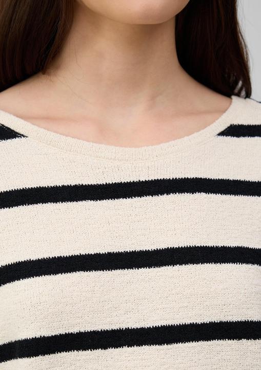 Produktbild S.Oliver Sweatshirt Kurzarm-Sweatshirt aus Strickjersey mit überschnittenen Schultern (40)