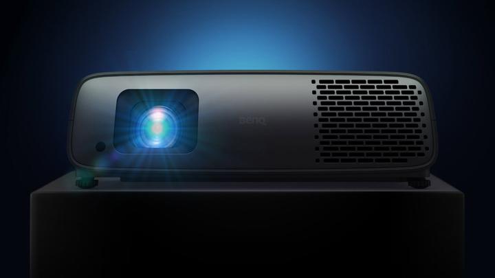 Actual product image BenQ W4000i (4K, 3200 lm, 1.15 - 1.5:1)
