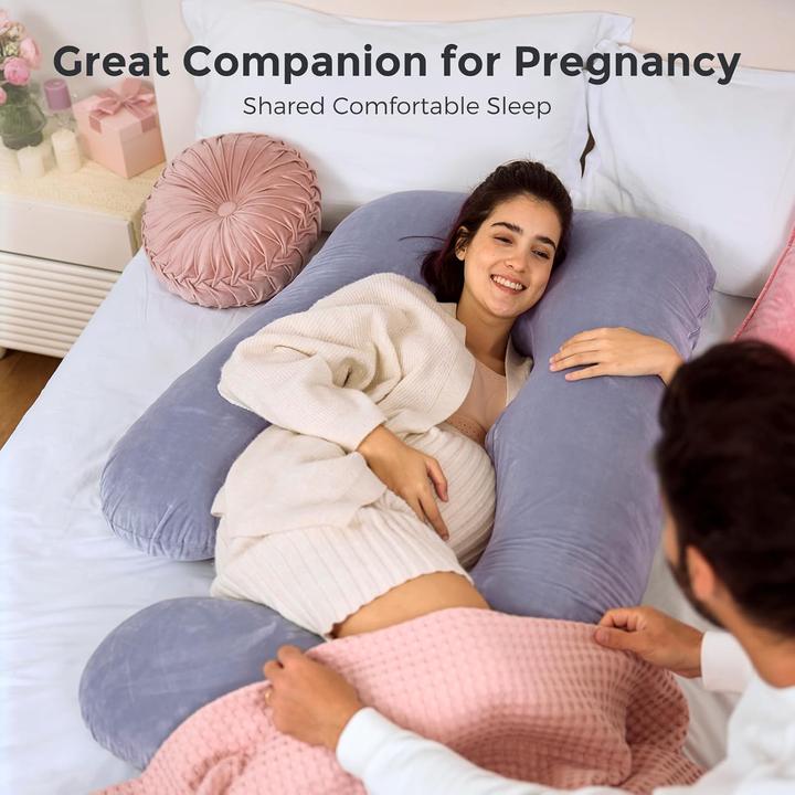 Image du produit Momcozy U Shaped Pregnancy Pillow (148 cm)