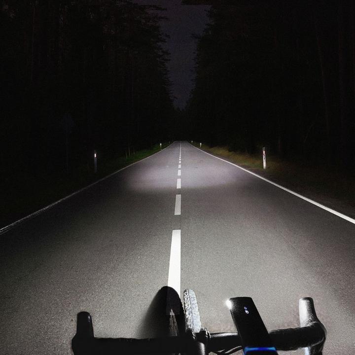 Productafbeelding Wozinsky Fahrrad-Frontlicht + USB-C-Kabel (3000 lm) - Schwarz (3000 lm)