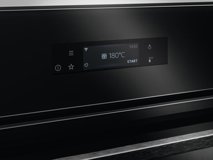 Actual product image AEG BPE748380B 71 litre - 3500 W A++ Zwart - Assisted Cooking oven met pyrolyse reiniging