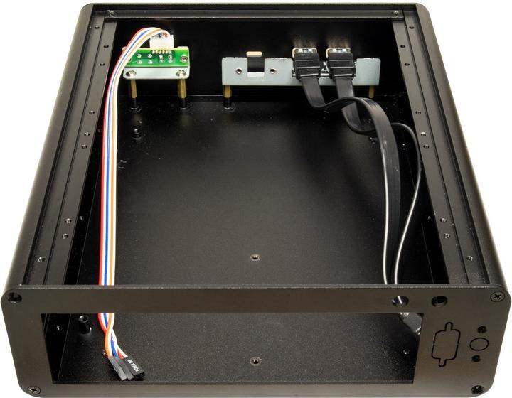 Produktbild Intertech Inter-Tech Geh Mini ITX IP-60 black 2xUSB 3.0 77x210x240mm (Mini-ITX)