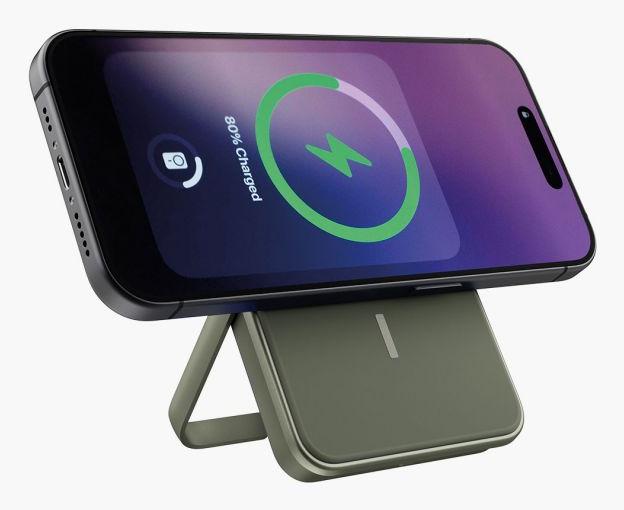 Actual product image Fresh'N Rebel Fresh 'n Rebel Powerbank 5000 mAh Green (5000 mAh, 20 W, 18.50 Wh)