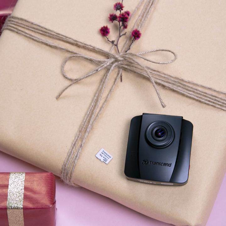 Immagine prodotto Transcend Dashcam - DrivePro 110 - 64GB (supporto a ventosa) (Accumulatore di carica elettrica, Display integrato, Accelerometro, Visione notturna, Microfono incorporato, WQXGA)