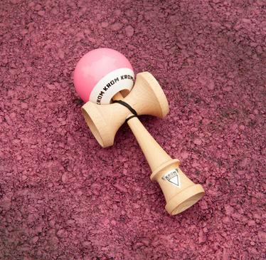 Produktbild Krom Pop LOL (1 Spieler)