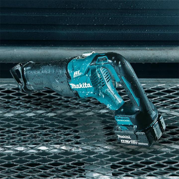 Produktbild Makita DJR187Z Akku-Säbelsäge 18 V, ohne Akkus und Ladegerät.