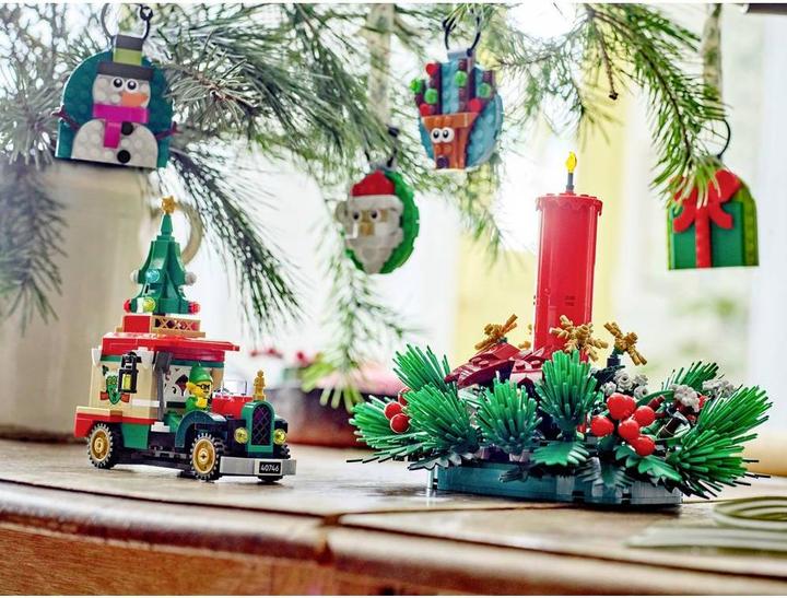 Produktbild LEGO Weihnachtsgesteck, Spielzeug für Mädchen und Jungen, DIY Set (40743, LEGO Icons)