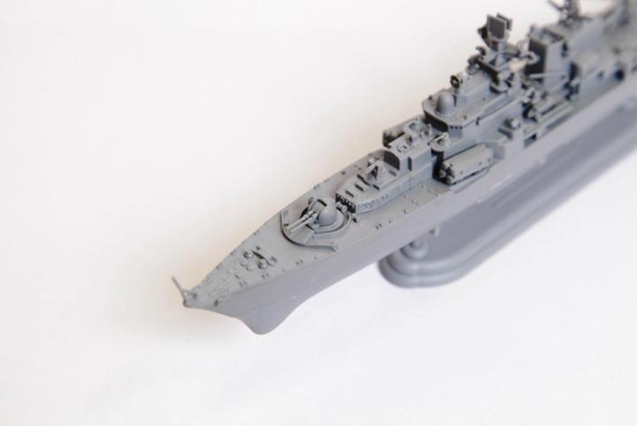 Actual product image Tamiya 1:700 Russian destroyer Sovremenny