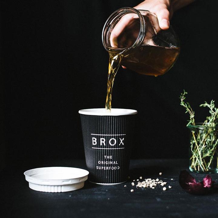 Actual product image Bonebrox Knochenbrühe Chicken bouillon (370 ml)