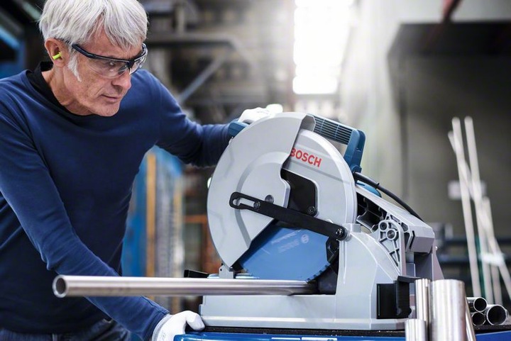 Produktbild Bosch Professional Zubehör Kreissägeblatt Expert for Stainless Steel, 305 x 25,4 x 2,5 x 60
