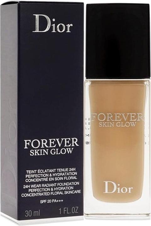Actual product image Dior Forever Skin Glow 24H Radiant Foundation (3N Neutral)