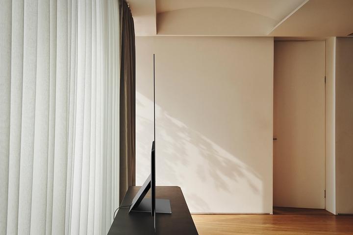 Actual product image Samsung QE65S95BAT (65", S95B, QLED, 4K, 2022)