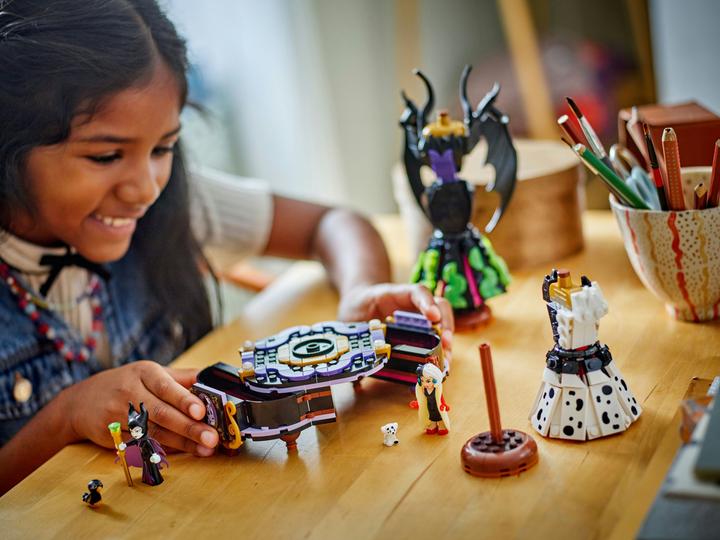 Immagine prodotto LEGO Gli abiti di Malefiz e Crudelia De Vil (43262, LEGO Disney)
