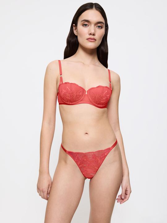 Immagine prodotto Triumph String Red Label Crazy Stupid Love (40, Confezione singola)