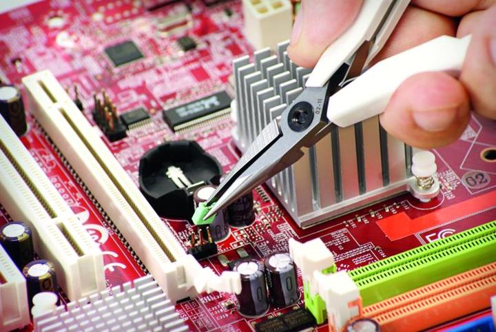 Actual product image Lindstrom Needle nose pliers, alloy steel, 132 mm, 32.5mm (132 mm)