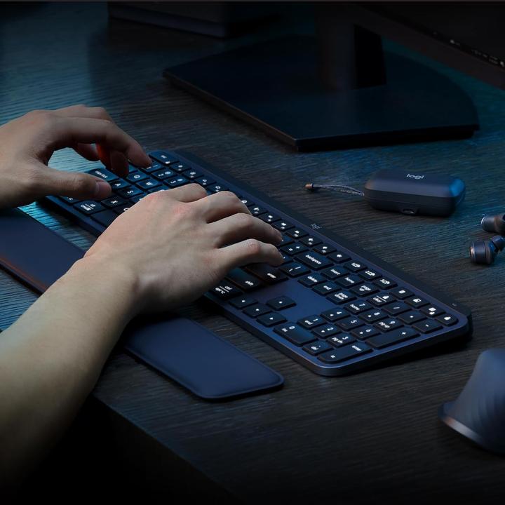 Produktbild Logitech MX Keys S (Eng. Int., Kabellos)