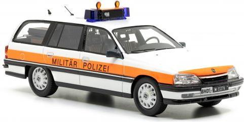 Actual product image Ace Opel Omega A2 military police