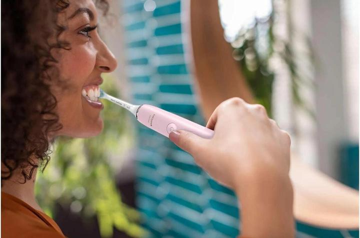 Actual product image Philips Sonicare DiamondClean 9000 (Sonic toothbrush)