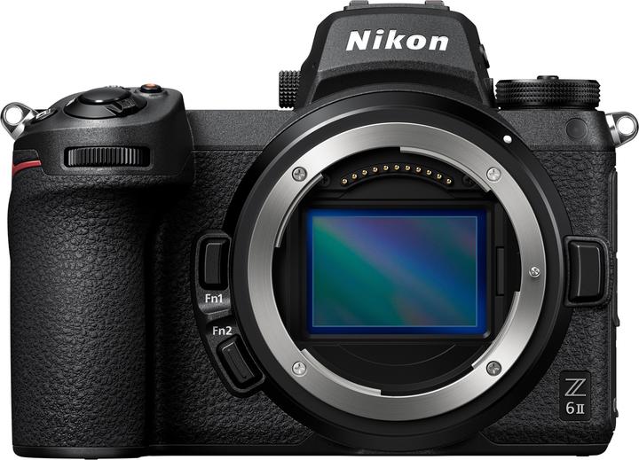 Image du produit Nikon Z 6 II avec adaptateur FTZ (24 - 200 mm, 24.50 Mpx, Plein format)