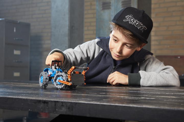 Actual product image LEGO Compactor (42071, LEGO Technic)