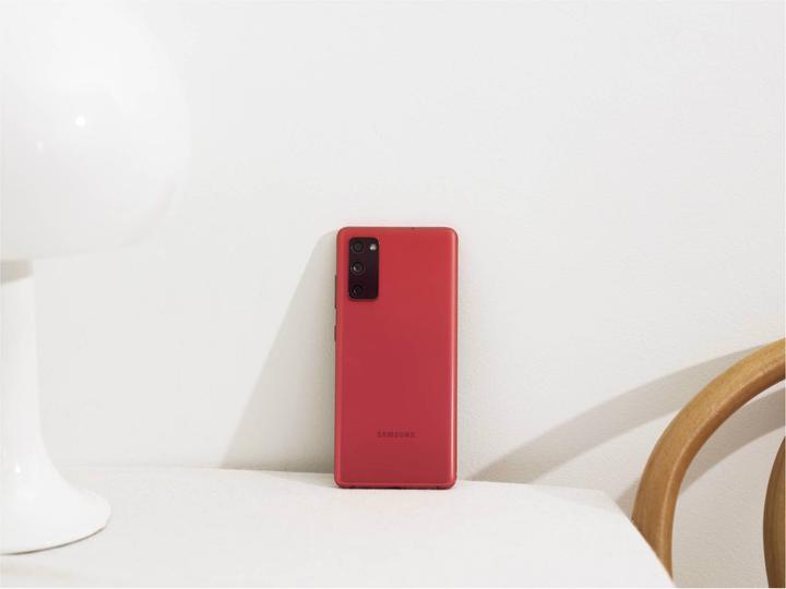 Image du produit Samsung Galaxy S20 FE 5G UE (128 Go, Cloud Red, 6.50", Double SIM, 12 Mpx, 5G)