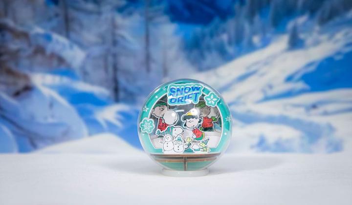 Produktbild Pantasy Die Peanuts Puremind Modellbausatz Wooden Theater Globe Snow Drift
