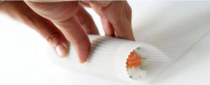 Actual product image Lékué Makisu Sushi