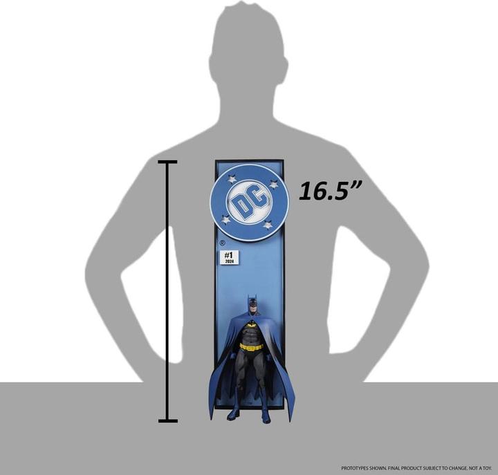 Actual product image McFarlane DC Direct Corner Box Statue 1/10 Batman Limited Edition 42 cm