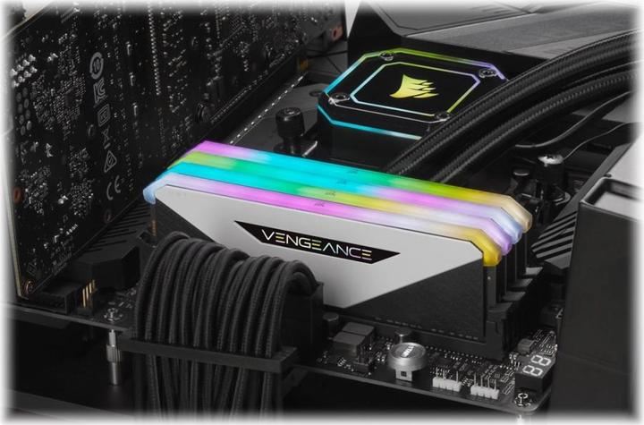 Produktbild Corsair Vengeance RGB RT (2 x 16GB, 3200 MHz, DDR4-RAM, DIMM)