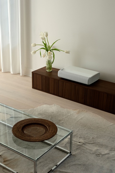 Actual product image Samsung The Premiere LSP7 120 inch (4K, 2200 lm, 0.25:1)