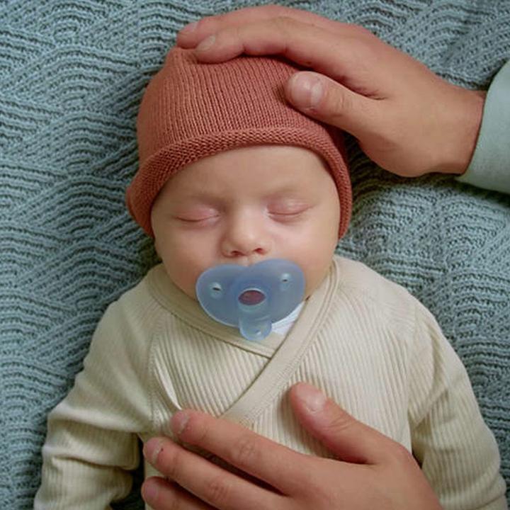 Actual product image Philips Avent Curved Soothie (2 x, up to 6 M.)