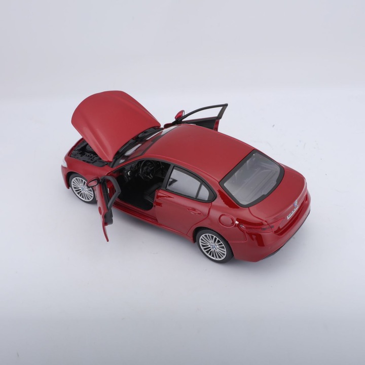 Immagine prodotto Bburago Alfa Romeo Giulia 2016