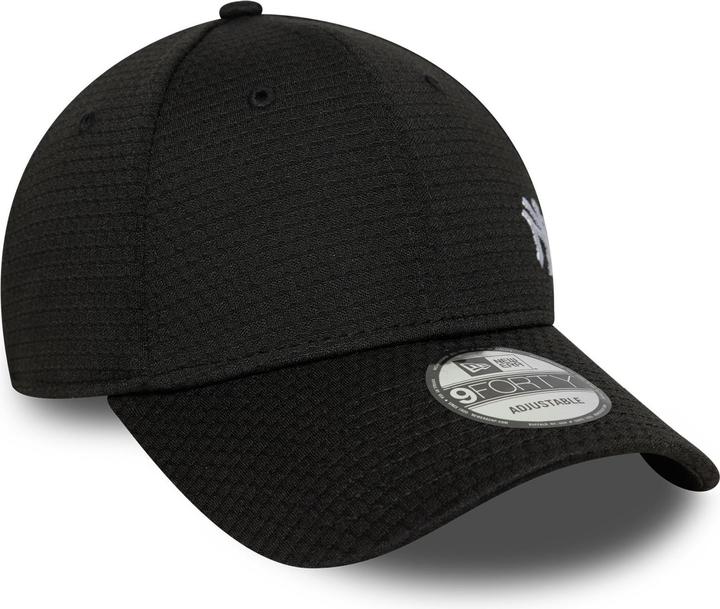Actual product image New Era 9Forty Cap - Flawless Mesh New York Yankees Schwarz