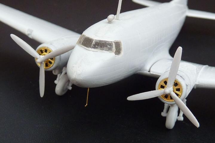 Actual product image Brengun Douglas C-47- Lisunov Li-2