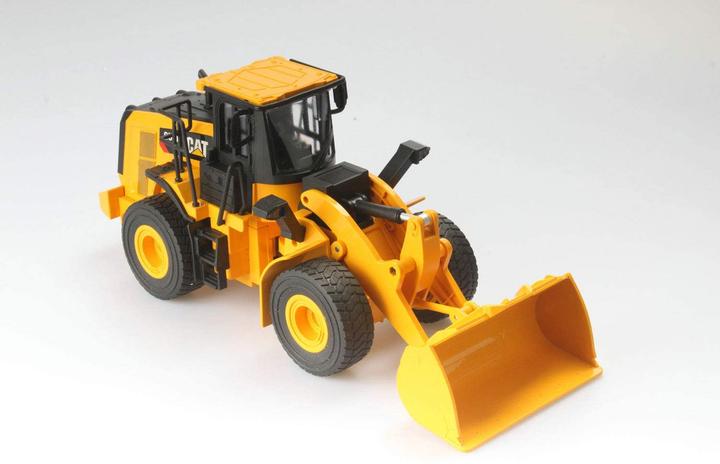 Diecast Masters Pala gommata