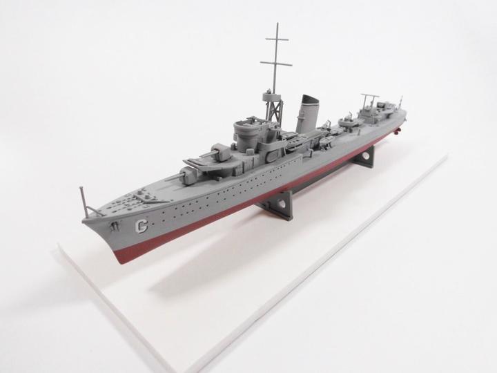 Actual product image Mirage Hobby ORP Grom wz.38 (Polish destroyer of the Second World War).