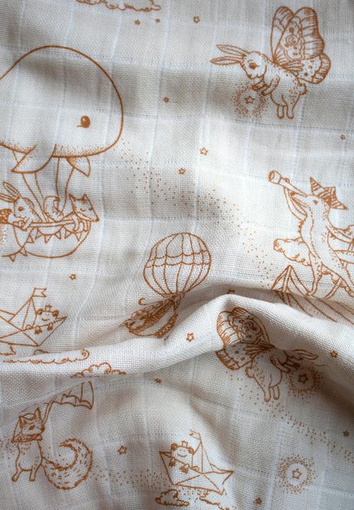 Image du produit Filibabba - Muslin Diaper GOTS - Dreamy Adventurers - Hvid - 0-48 M (FI-03814) (65 cm, 65 cm)