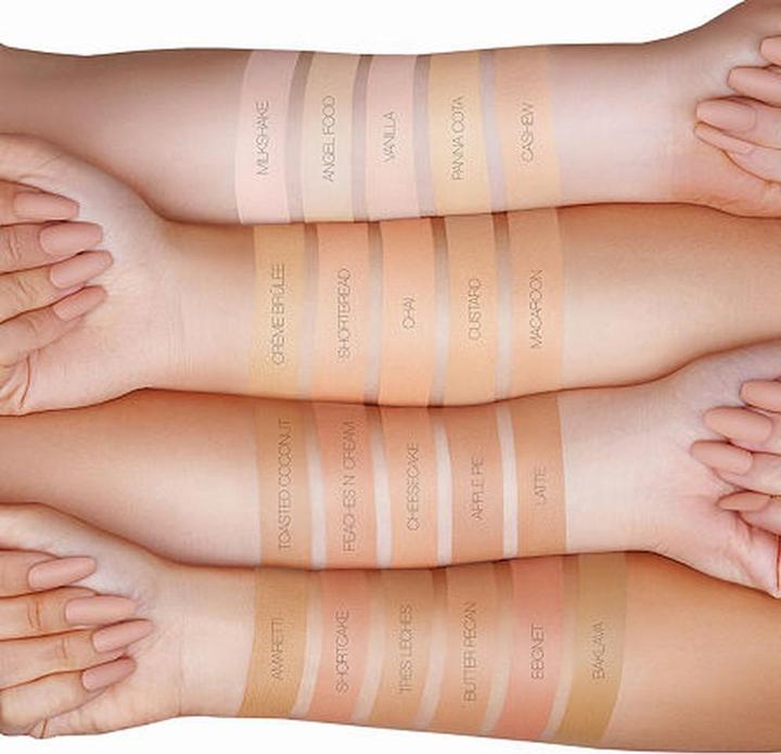 Image du produit Huda Beauty Fond de teint Faux Filter - Beignet, Fond de teint longue tenue, 35 ml