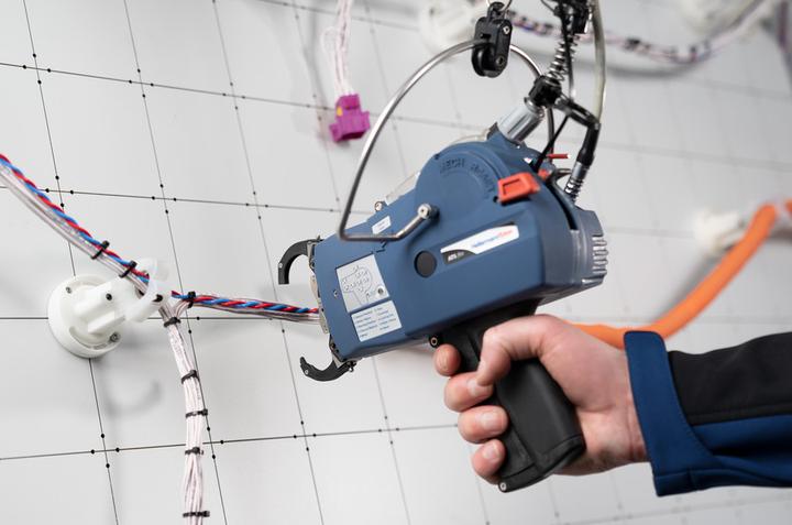 Image du produit HellermannTyton HELL Overhead Dispenser 1 pc Accessoires Autotool Système 3080 Dispositif de suspension ATS 3 (1 pcs)