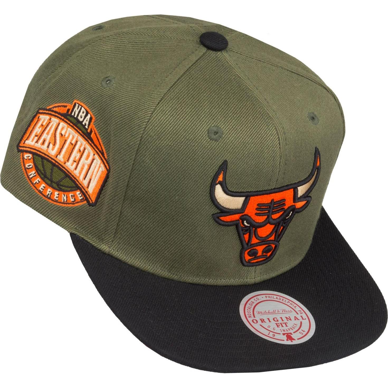 Thumbnail - Mitchell & Ness, Herren, Cap, Snapback Cap - CORE IV Chicago Bulls oliv, Grün, (One Size)