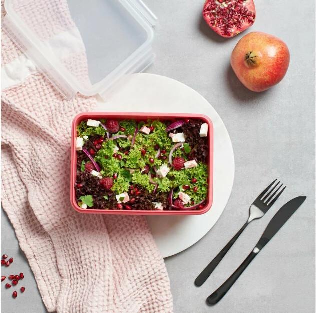 Actual product image Emsa Clip & Close storage container 2.2 l, red (2.20 l)