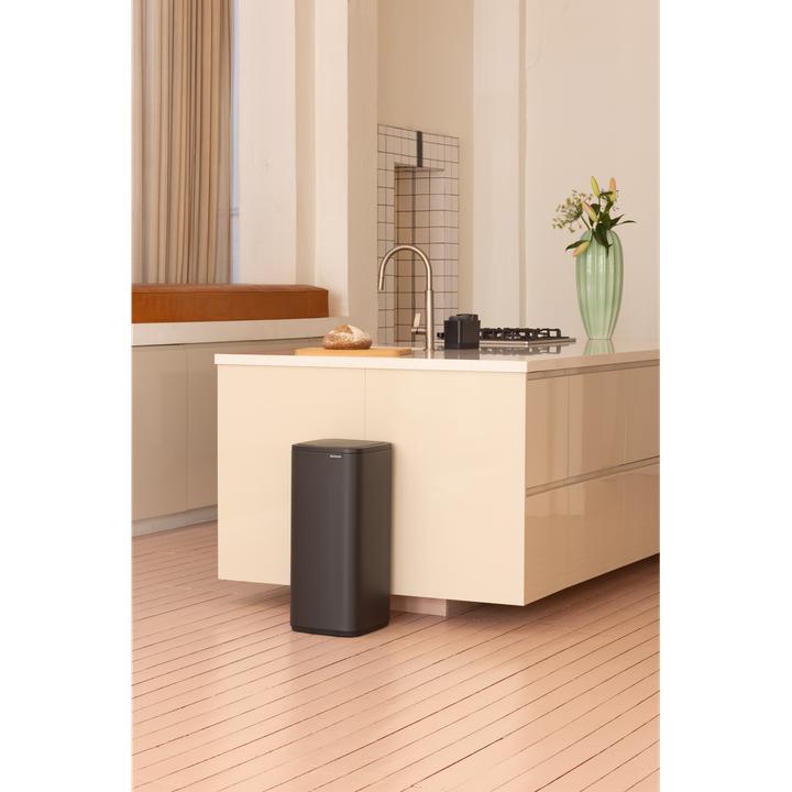 Actual product image Brabantia Bo Waste Bin (30 l)