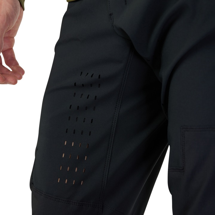 Produktbild Fox PANT 23 DEFEND BLK 36 (36, XL)