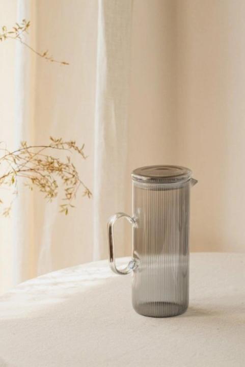 Actual product image Nuts Carafe made of borosilicate glass, 1.2l grey (1.20 l)