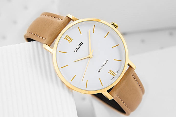 Actual product image Casio Ladies' watch LTP-VT01GL-7BUDF + BOX