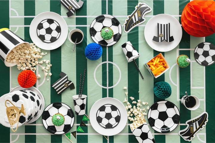 Actual product image Partydeco Disposable Football Plate 18 cm, 6 pieces, Black/White (6x)