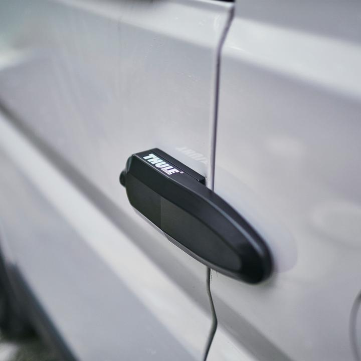 Produktbild Thule Universal Lock1 Stück weiss
