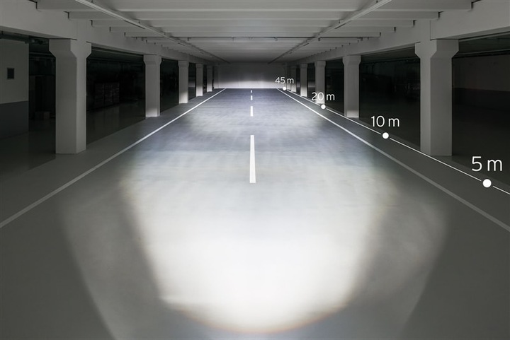 Actual product image Busch & Müller Lumotec IQ-X E 150